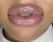 Load image into Gallery viewer, Lipgloss
